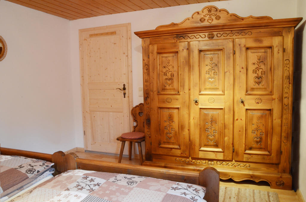 Suite Sinja Erlebnisferienwohnung Гаусгам Номер фото